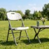 🪑 CHAISE PLIANTE BLANCHE – CONFORTABLE ET PRATIQUE